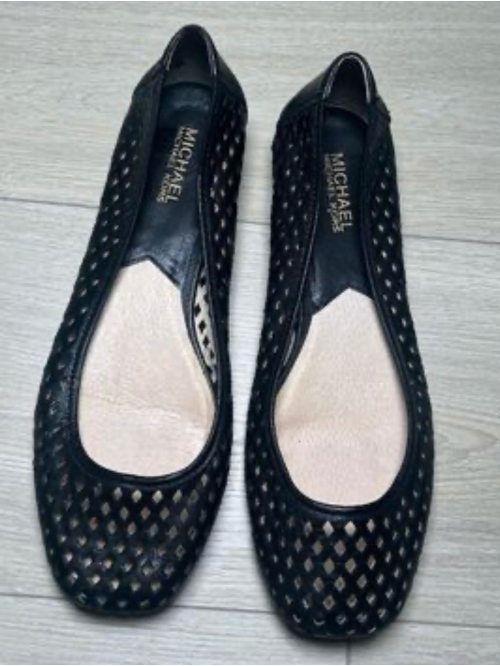 Michael Kors Women’s Black Perforated Ballet Flats Size 10M